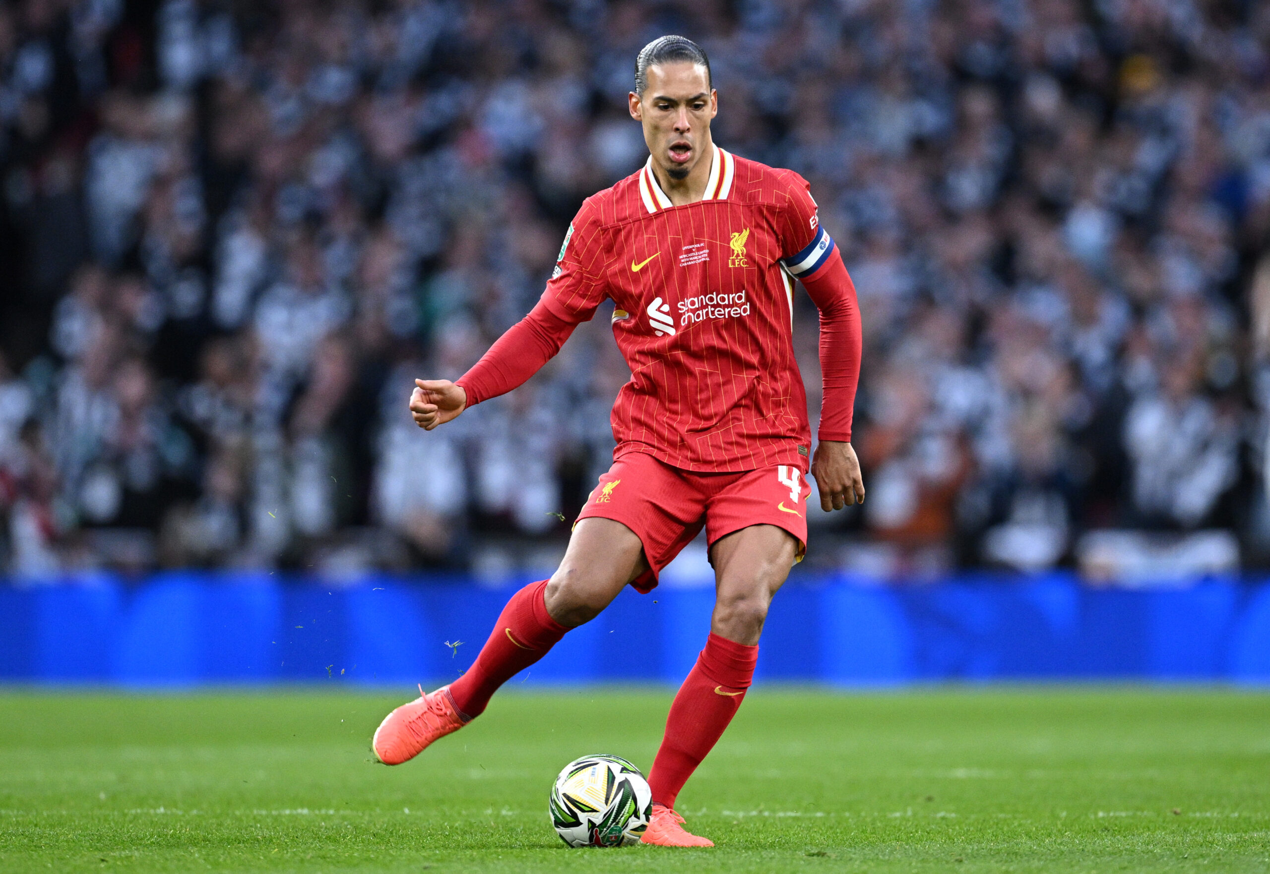 liverpool van dijk vers al-hilal